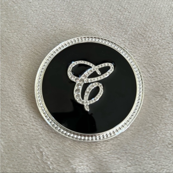 Dual Sided Compact Mirror Embellished C W/Rhinestones / Stylish & Sophisticated - Picture 1 of 2
